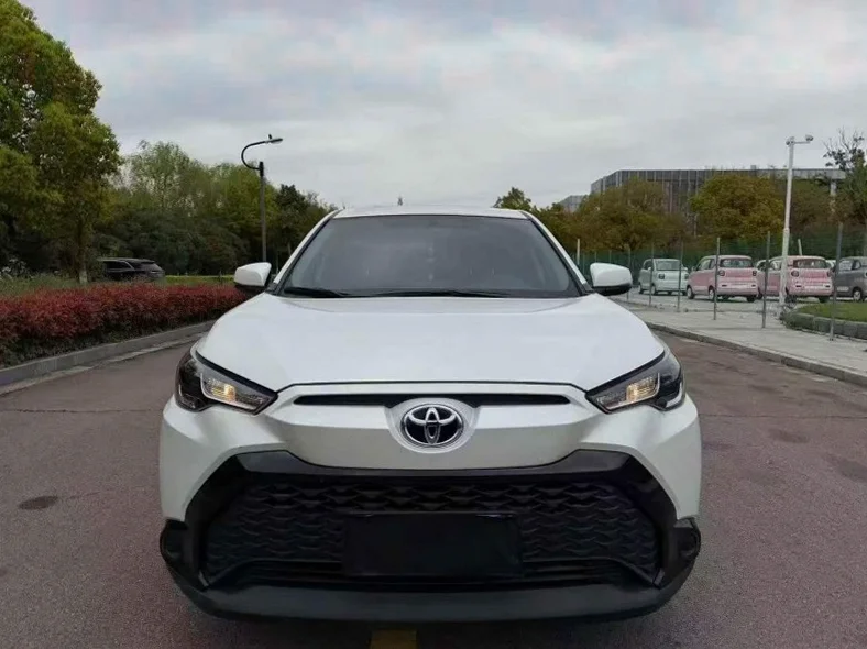 24年丰田锋兰达2.0L