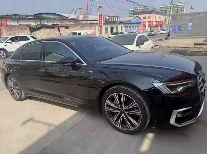 奥迪A6L 正面外观三