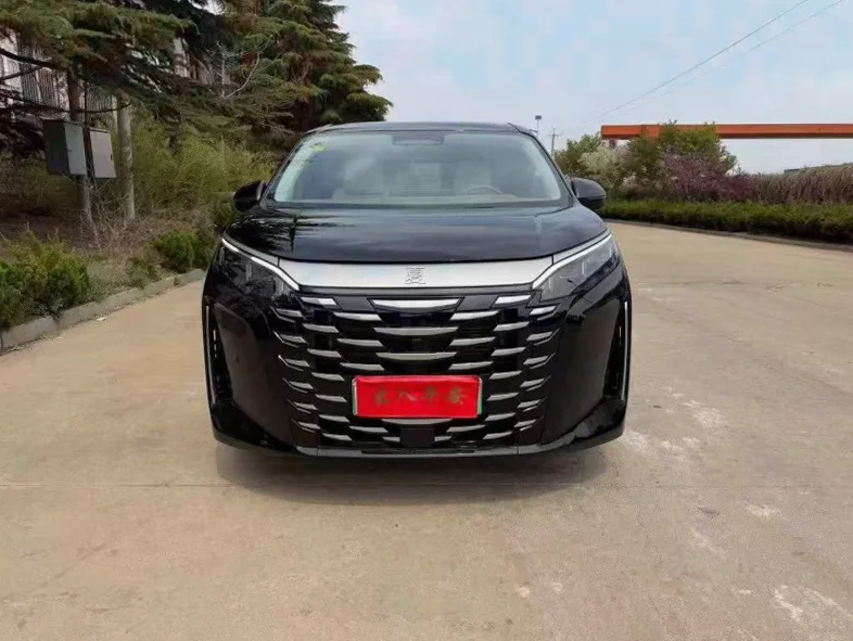 25年比亚迪夏1.5T插电混动卓越版