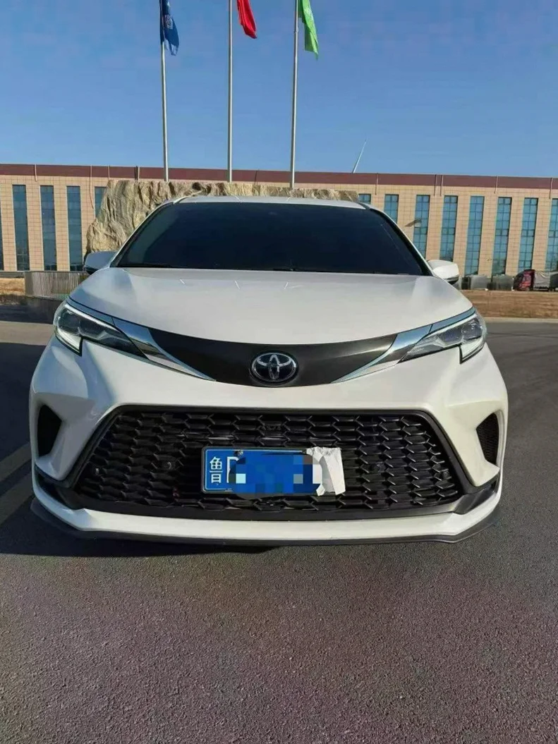 25年丰田格瑞维亚2.5油电混动