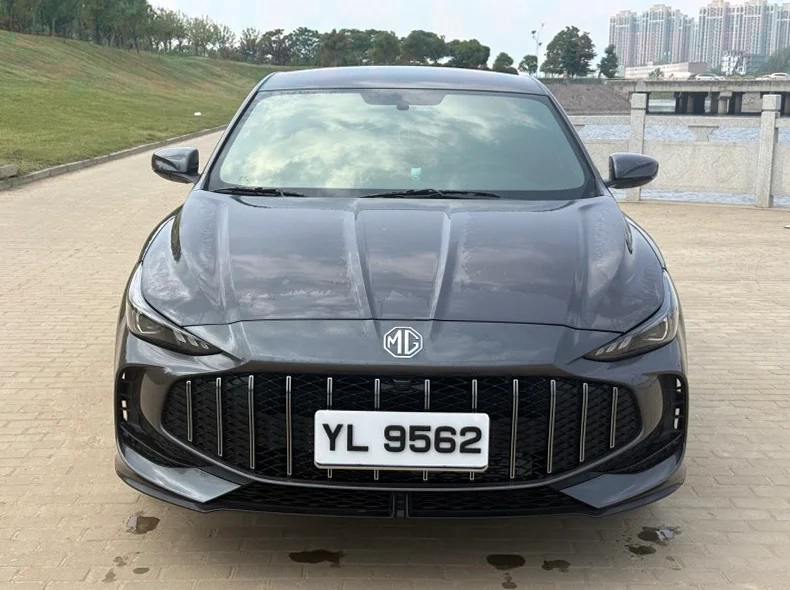 25年名爵5 1.5T自动高配