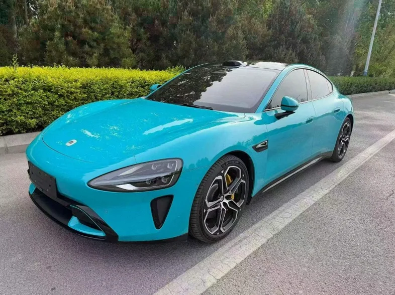 小米SU7 正面外观三