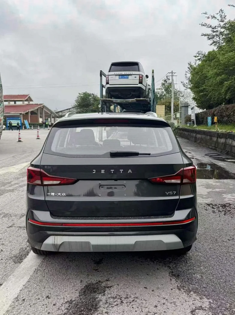 大众捷达 驾驶室