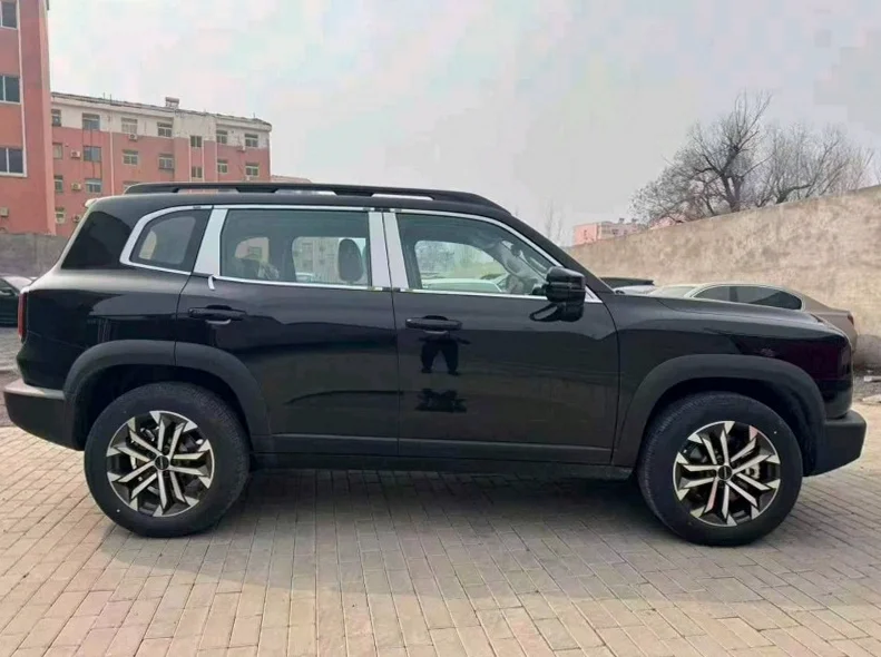 哈弗大狗 驾驶室