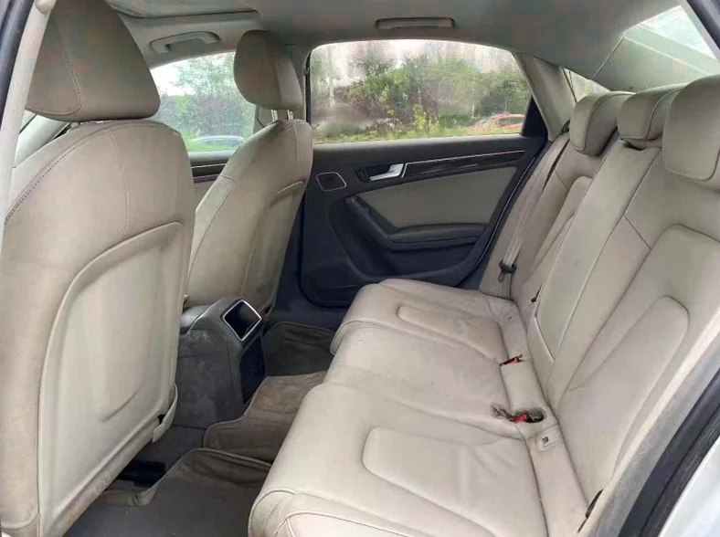 奥迪A4L 后面外观二