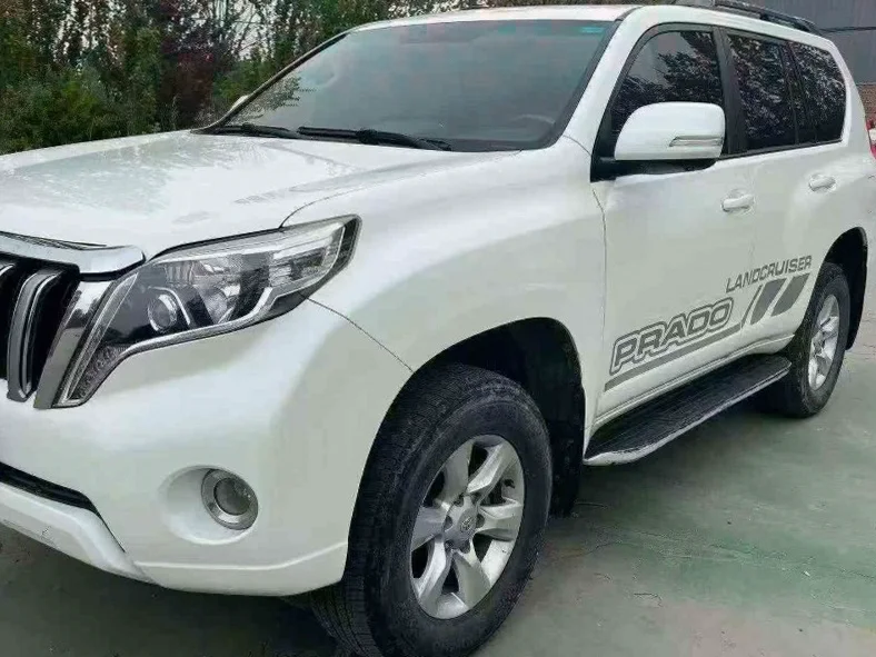 丰田普拉多 正面外观三