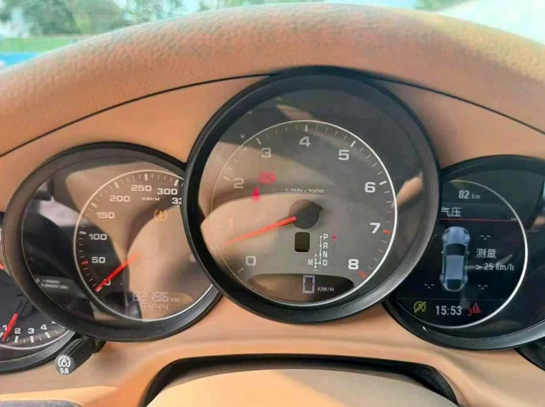 保时捷帕拉梅拉 内饰前排