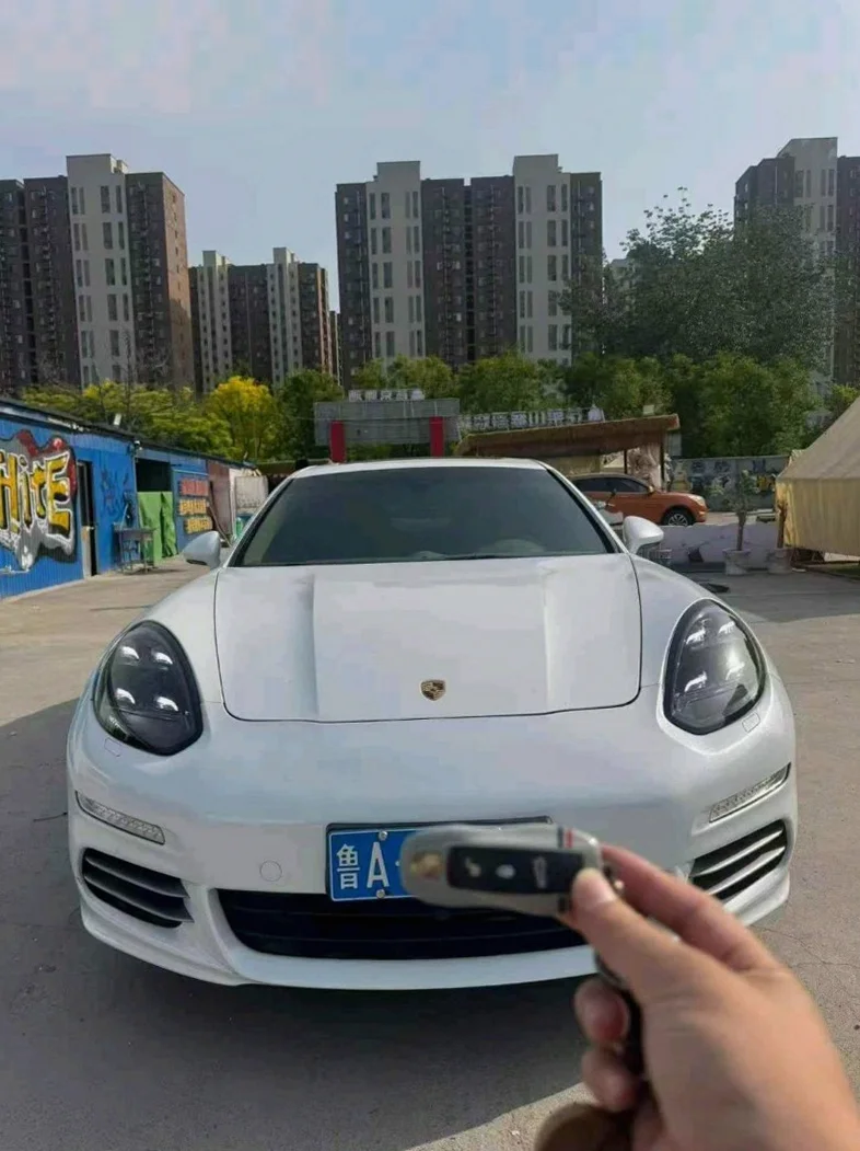 13年保时捷帕拉梅拉4S Executive