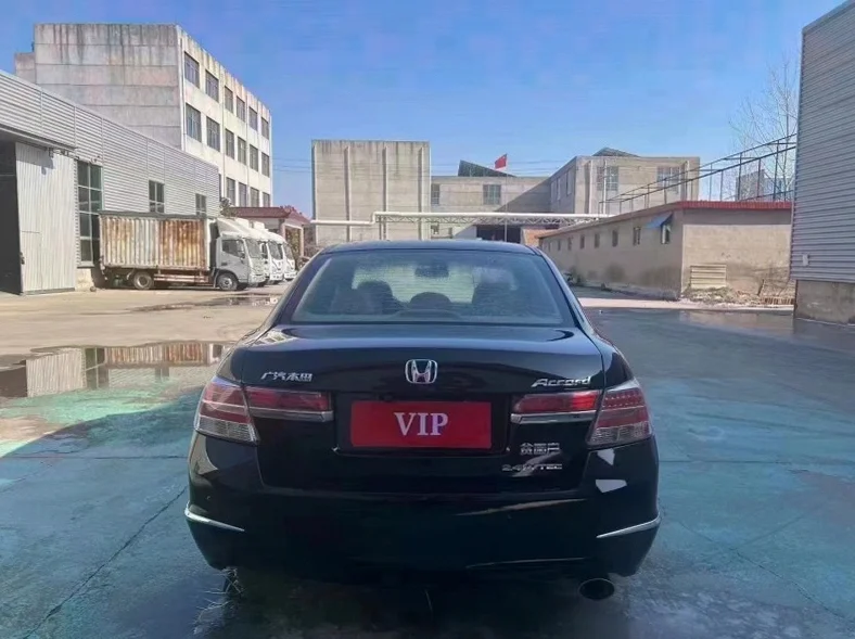 本田雅阁 驾驶室