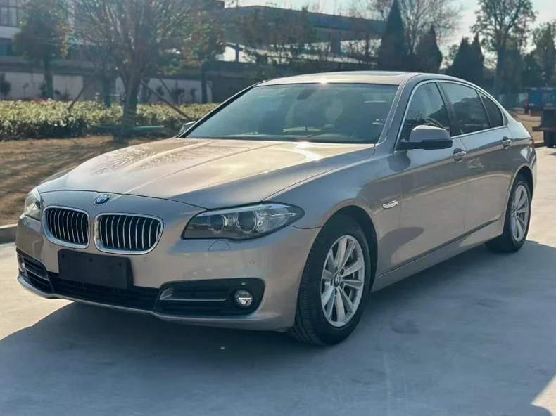 宝马5系 正面外观二