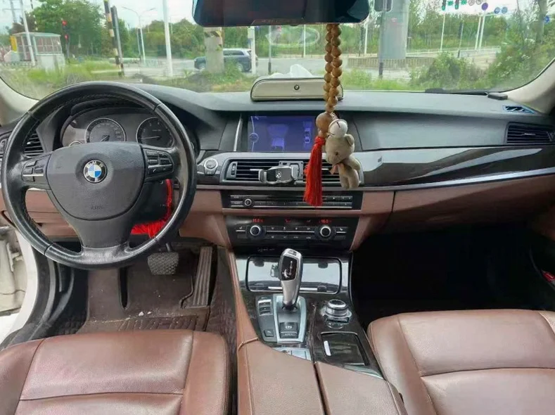 宝马5系 后面外观二