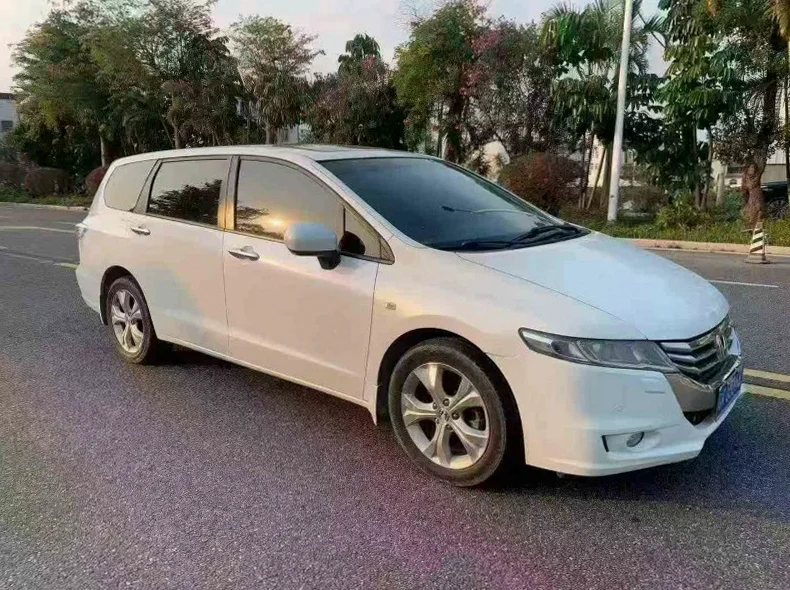 本田奥德赛 正面外观二