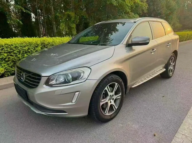 沃尔沃XC60 正面外观三