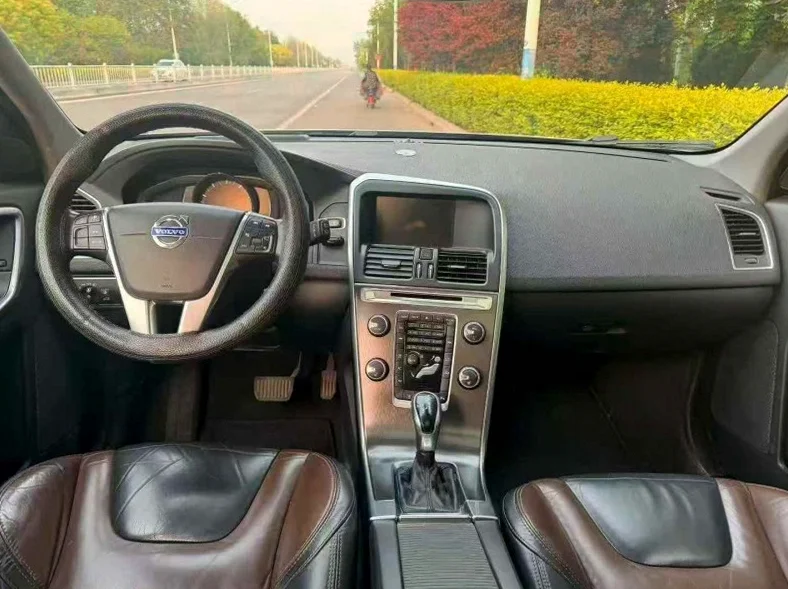 沃尔沃XC60 后面外观二