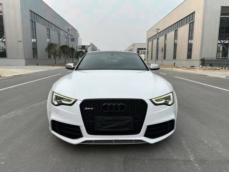 15年奥迪RS5 V8自吸