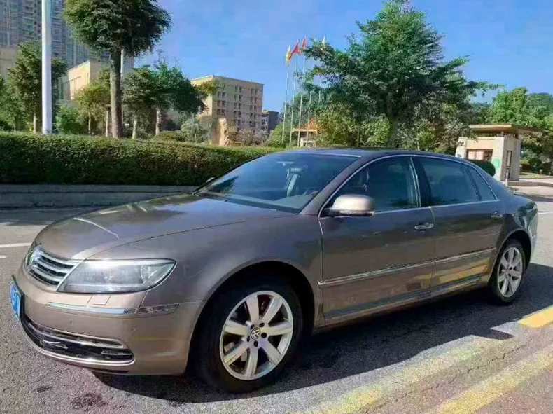 大众辉腾 正面外观三