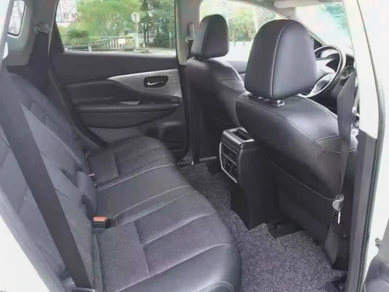 日产楼兰 内饰前排