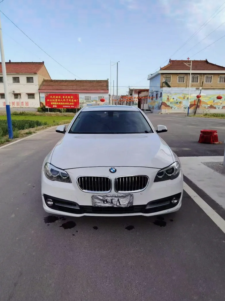 17年宝马525Li 2.0T自动领先型