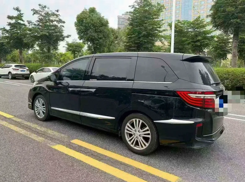 本田艾力绅 后面外观三