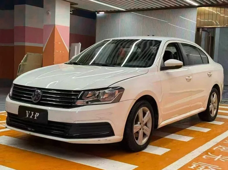 大众朗逸 正面外观三