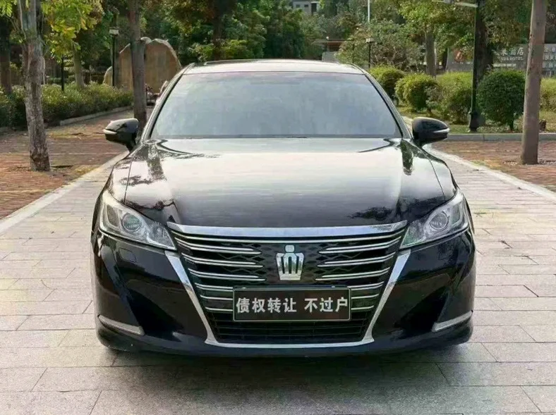 17年丰田皇冠2.0T运动版