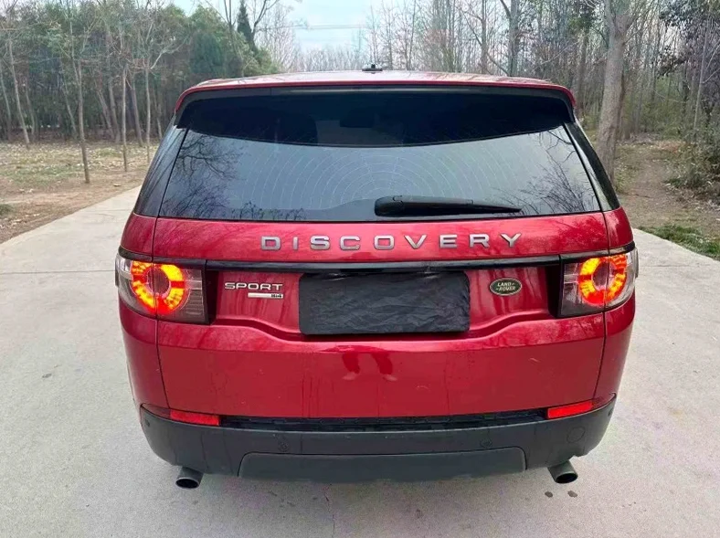 路虎发现神行 驾驶室