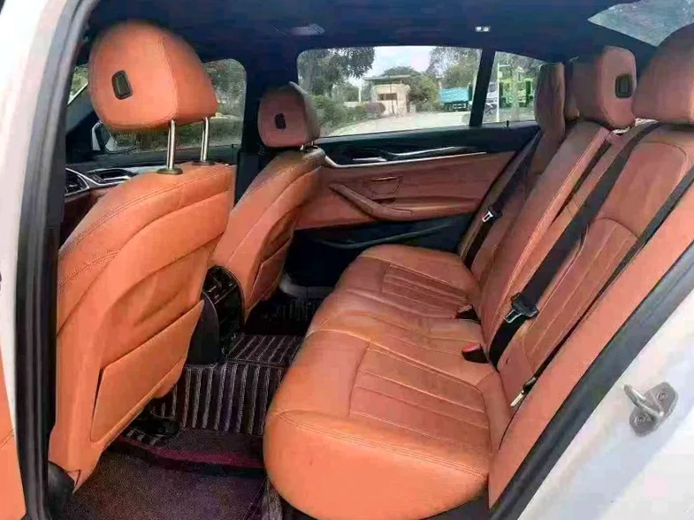 宝马5系 后面外观二