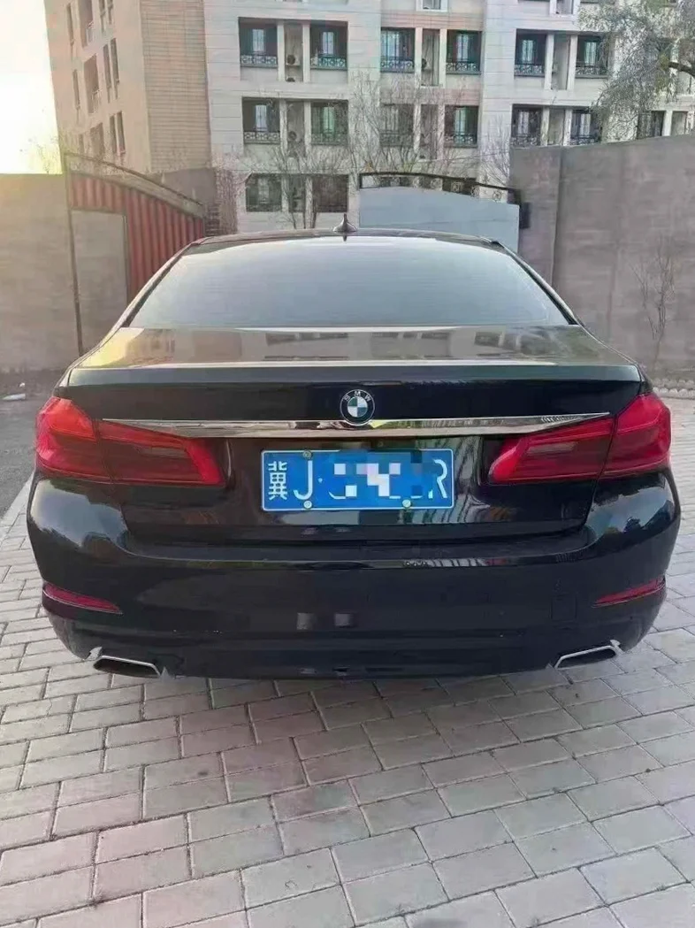 宝马5系 后面外观二