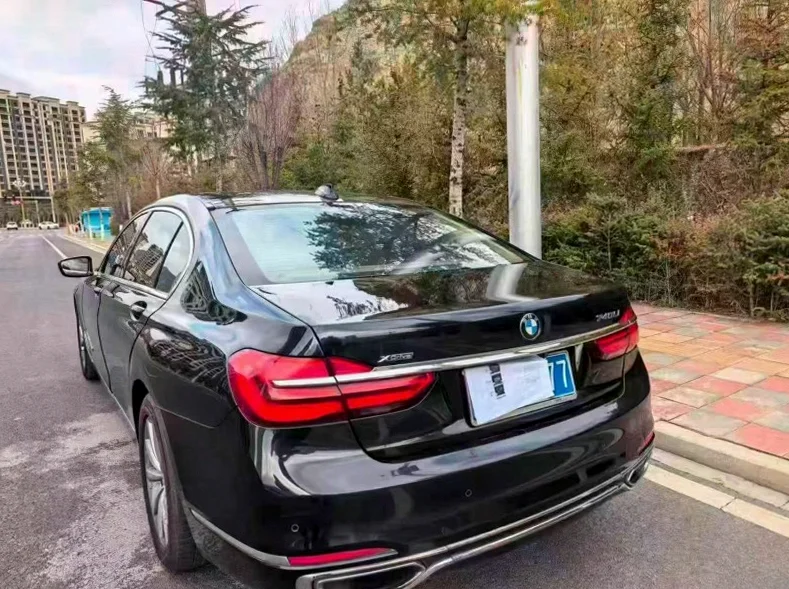 宝马7系 驾驶室