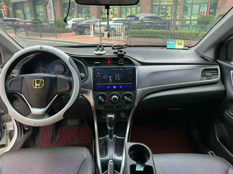 本田凌派 后面外观二