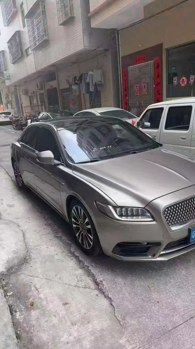 林肯大陆 正面外观三