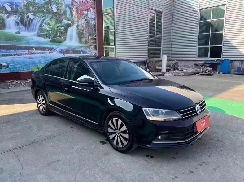 大众速腾 后面外观一