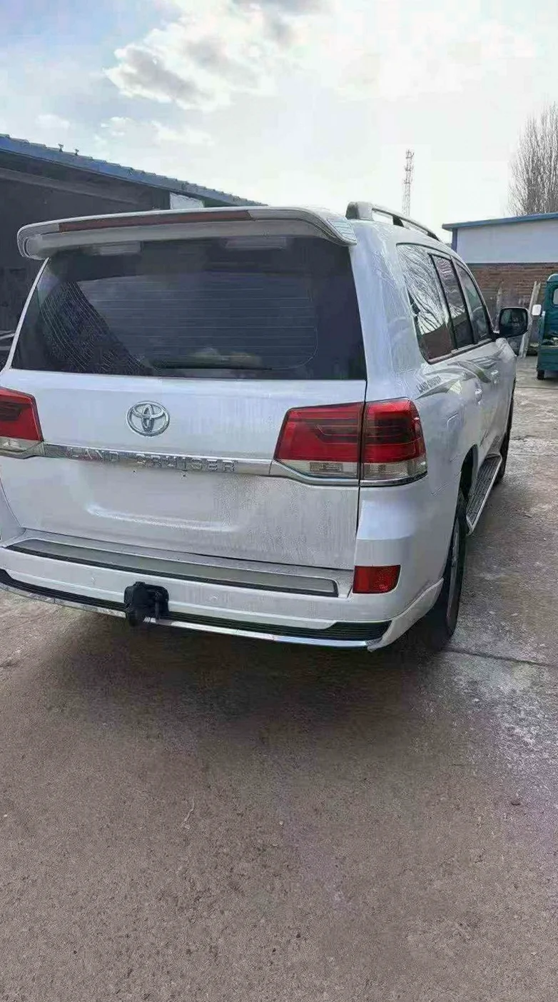 丰田兰德酷路泽 内饰后排