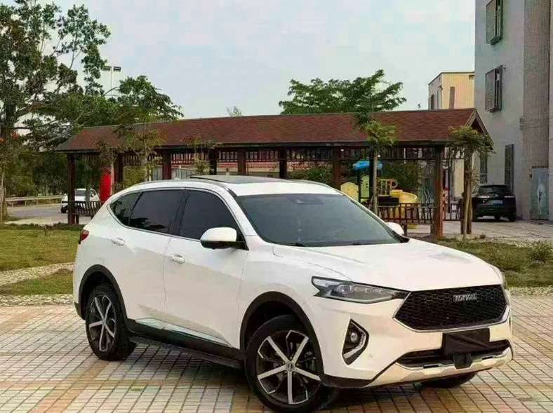 哈弗F7 正面外观二