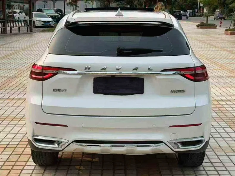 哈弗F7 内饰后排