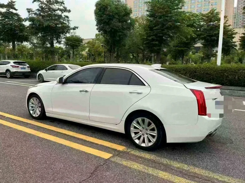 凯迪拉克ATS-L 后面外观二