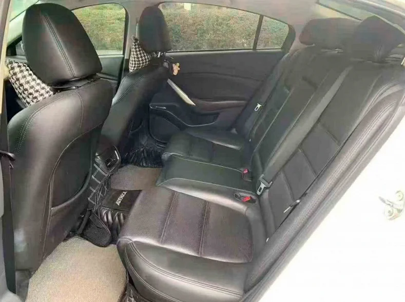 马自达阿特兹 后面外观一