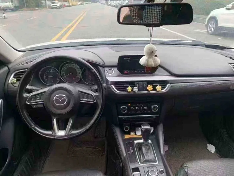 马自达阿特兹 正面外观三