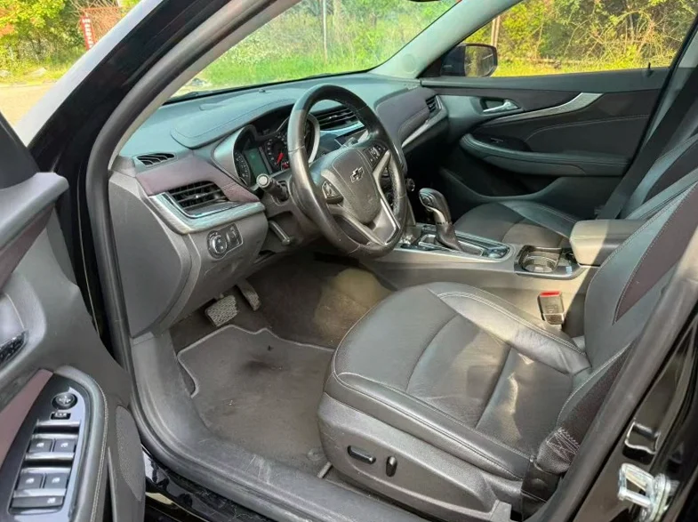 雪佛兰迈锐宝 后面外观一