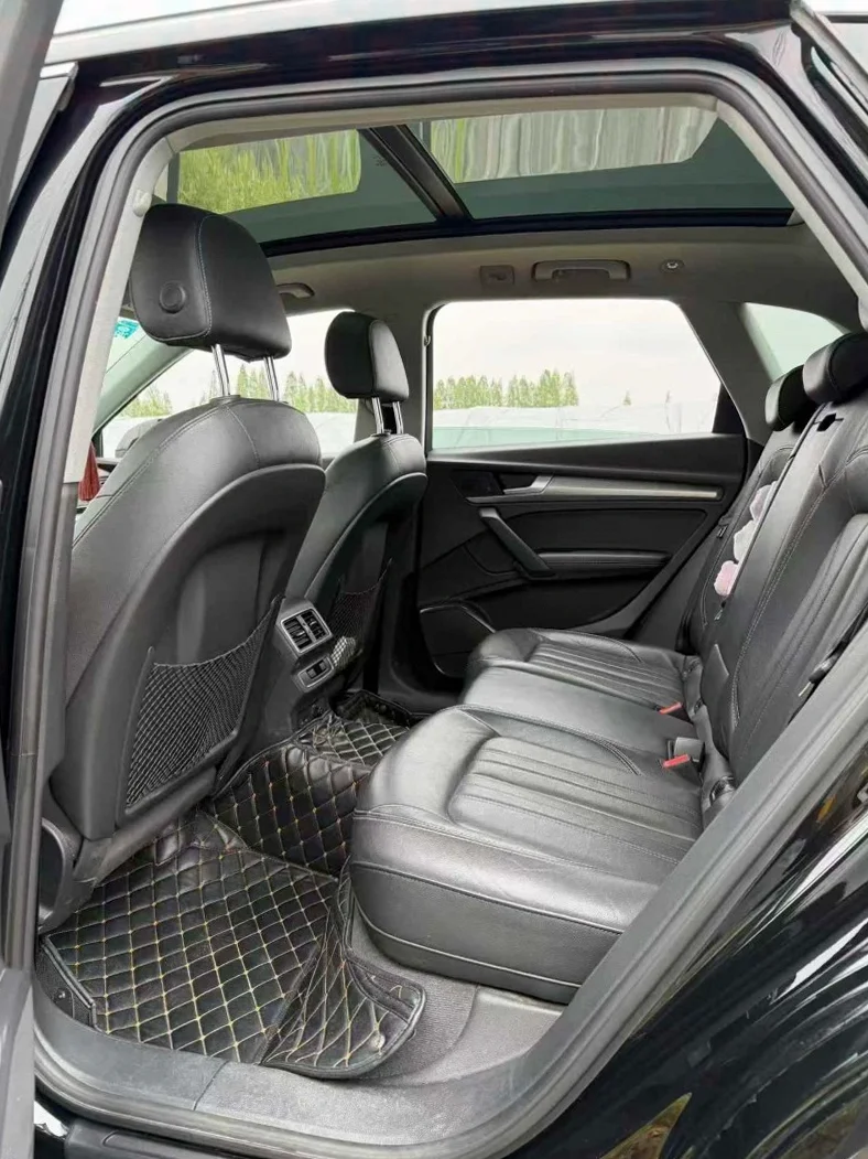 奥迪Q5 后面外观二