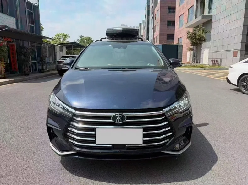 20年比亚迪宋MAX旗舰版