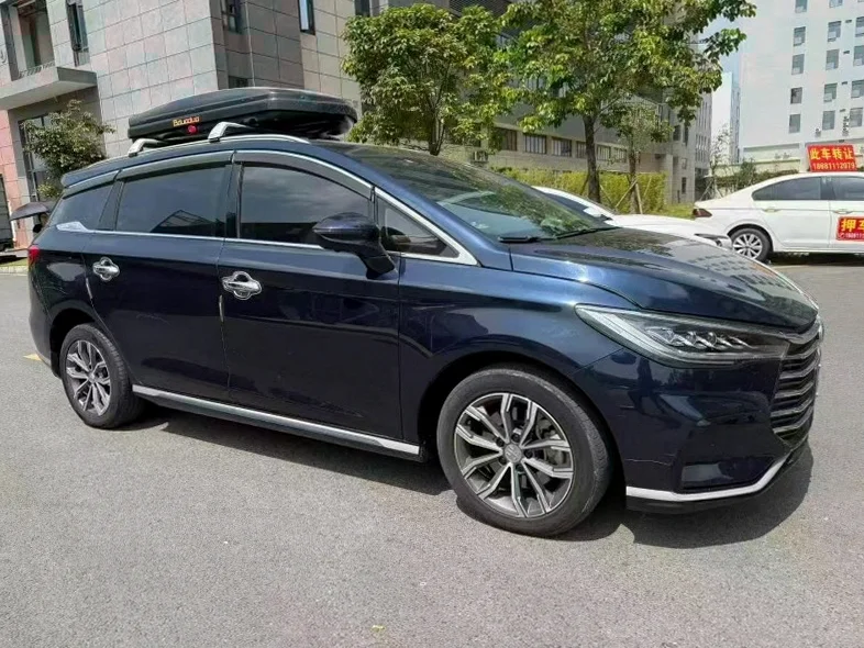 比亚迪宋 正面外观二