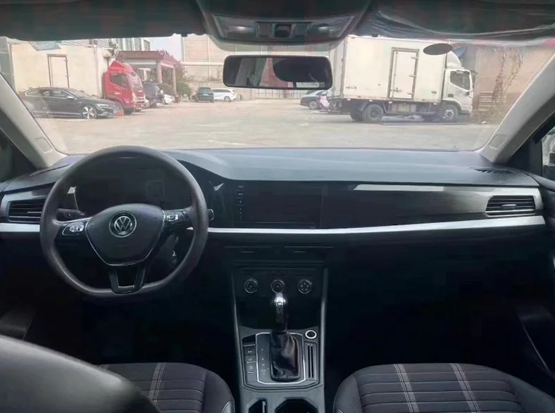 大众朗逸 后面外观二