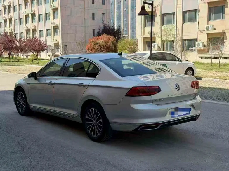 大众迈腾 内饰前排