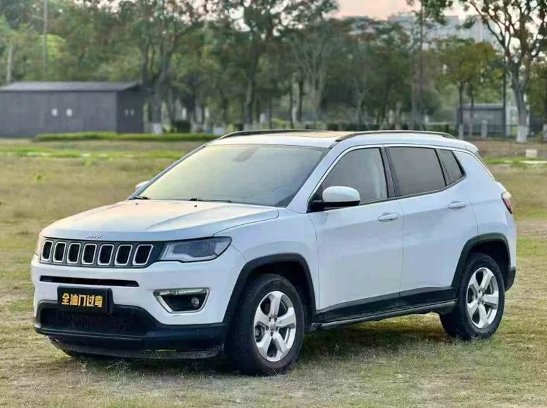 Jeep指南者 正面外观二