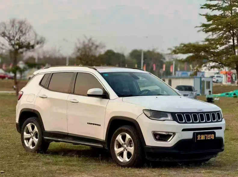 Jeep指南者 正面外观三