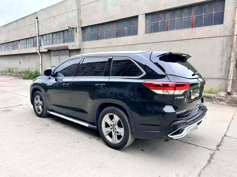 丰田汉兰达 后面外观三