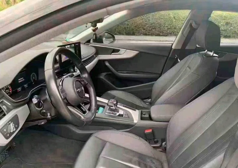 奥迪A7L 正面外观三