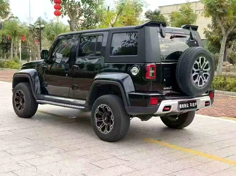 北京BJ40 后面外观二