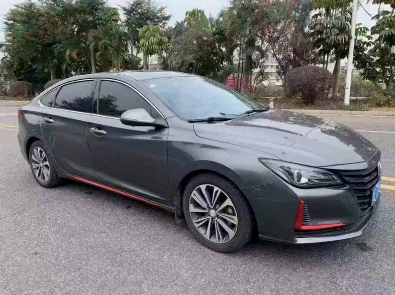 长安汽车锐程 正面外观二